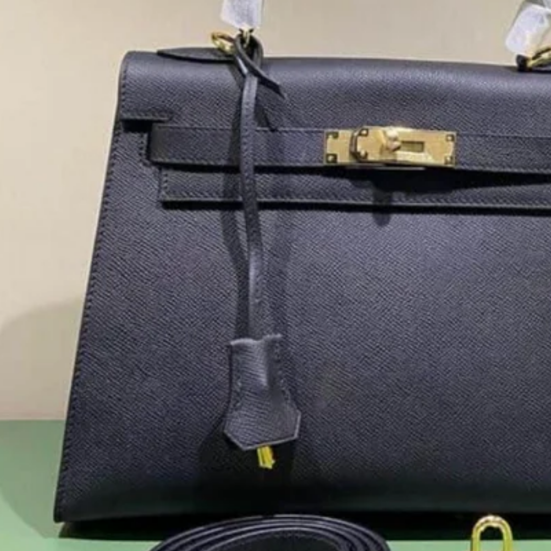 Bag 25 Kly with Gold Hardware in Black